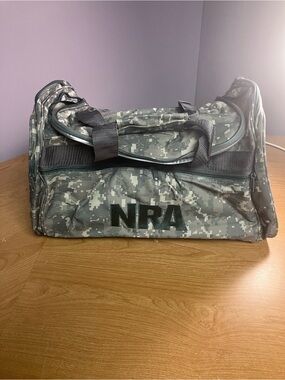 Men’s Digital Camo Duffle Bag - Gray NRA
